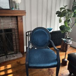 Set Of Two Gorgeous Accent Chairs