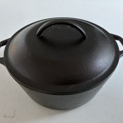 Lodge 5qt Cast Iron Dutch Oven
