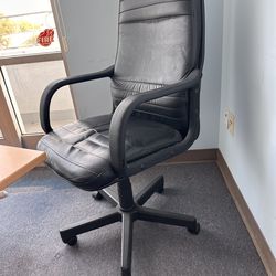 Free - Office Chair