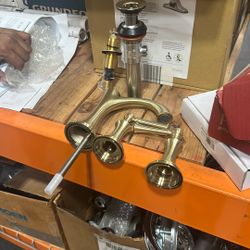 New  Lavatory Faucet 