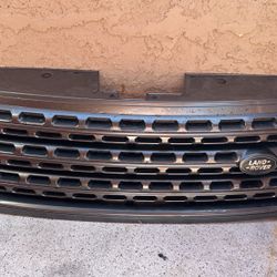 2014-2016 Land Rover Front Grill Used Good Condition 