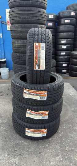 235/45/18(4)SET ARROYO NEW TIRES