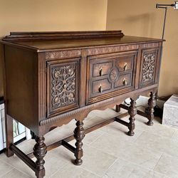 Antique Buffet Concole