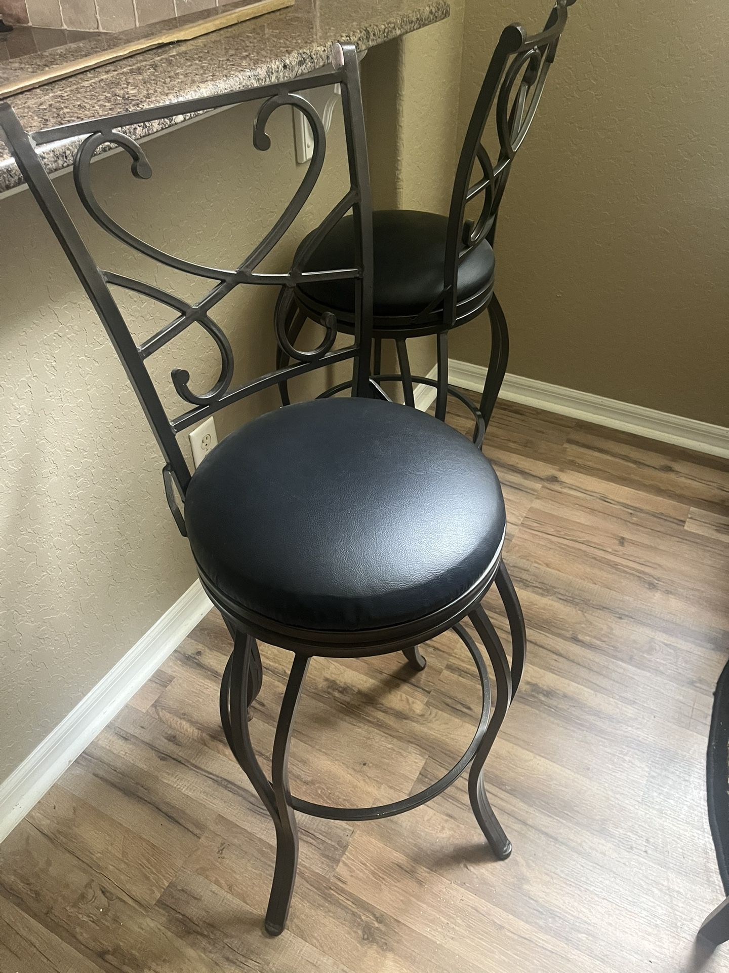 Barely Used Metal Bar Stools