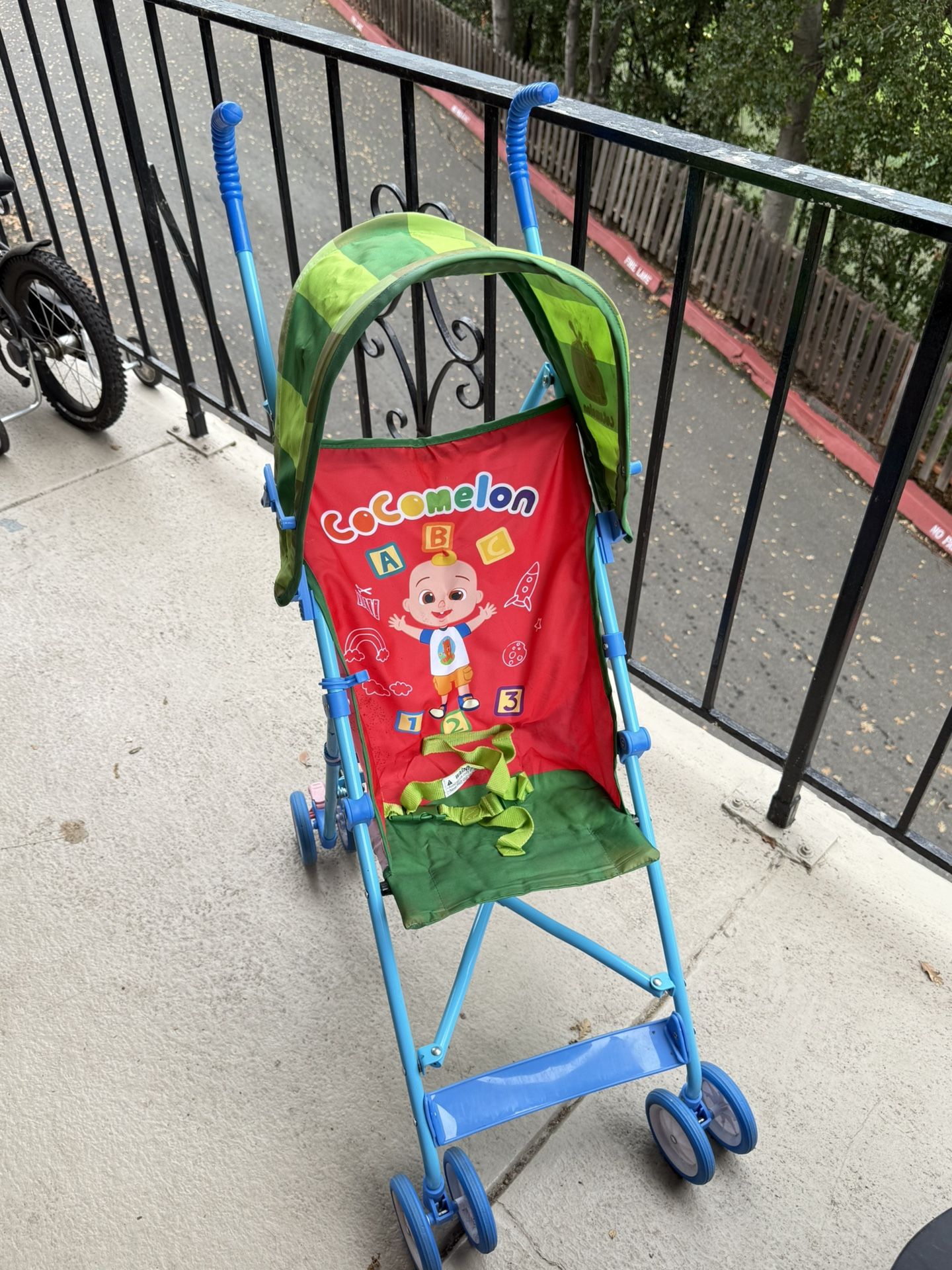 Cocomelon Umbrella Travel Stroller for Toddlers