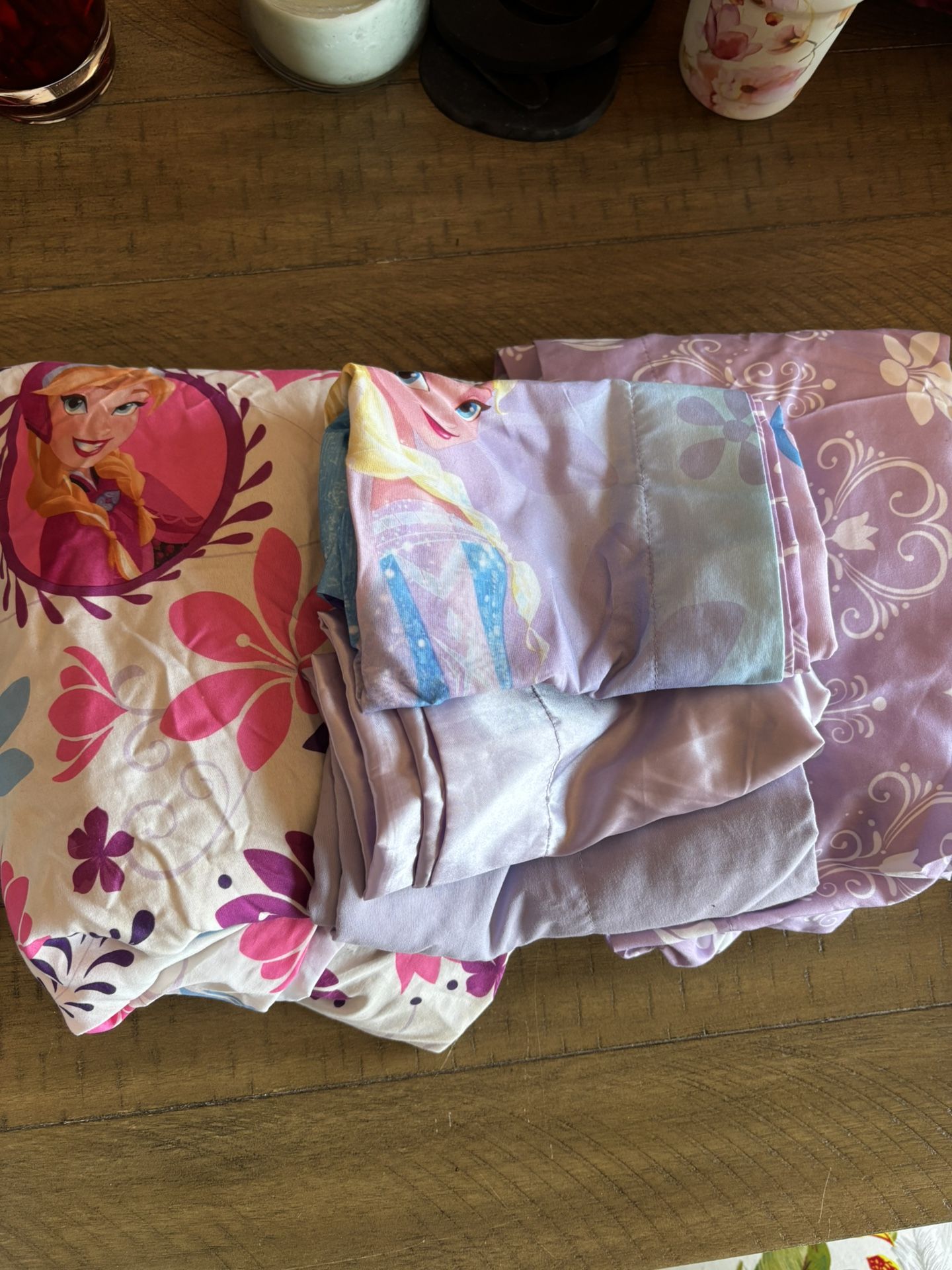 “Frozen” Twin Sheet Set