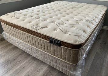 Full Organic Cloud Edition Europillow Top 12inch Mattress And Boxspring!!