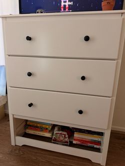 Dresser