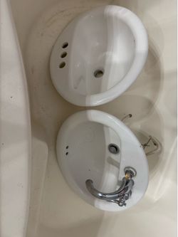 Drop in bathroom sink