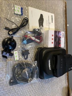 Uniden R8 Radar/Laser Detector incl
RDA hardware kit and window mounts