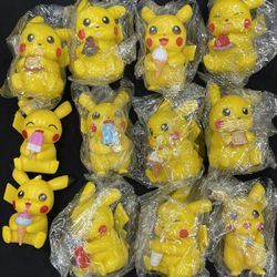 Pikachu Small Figures Set of 12