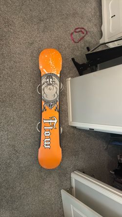 Flow Quantum 156 Snowboard w/ Thirtytwo boa boots
