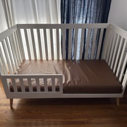 Elevated Wood Dog Bed 