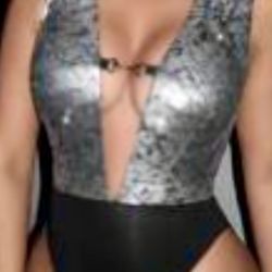 Woman’s Silver Sleeveless Bodysuit 🪩