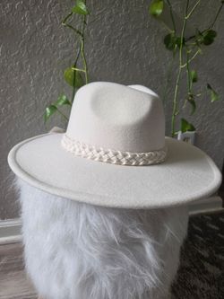 Time and True Women's Fedora Hat