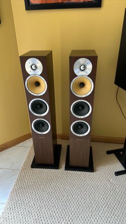 Bowers & Wilkins CM8 Tower Speakers
