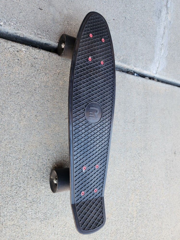 Retro Spec Mini Skateboard