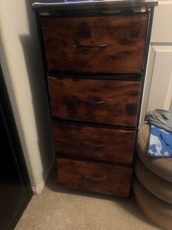 4 drawer small basket dresser