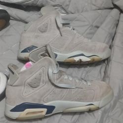 Wolf  Grey  Jordan's Retro 6