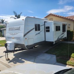 2011 Forest River Wildwood 24ft
