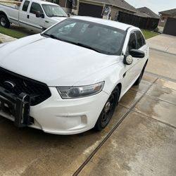 2013 Ford Taurus
