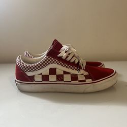Size 9 red checkered board vans (box included)