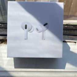 AirPods Pros