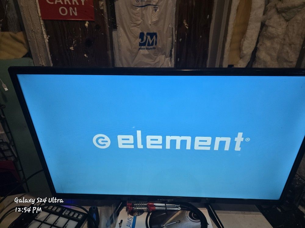 Element 32 Inch TV