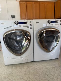 GE Profile Washer/Dryer White