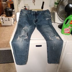 Off White Blue Jeans