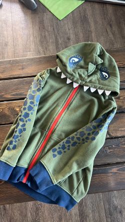 Dinosaur 🦖 sweater