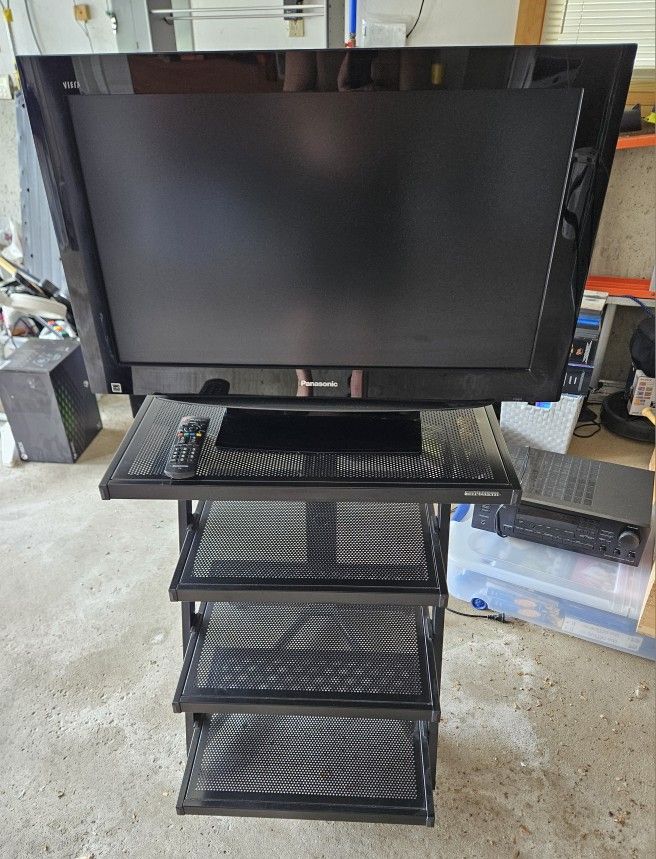 Panasonic 32 Inch TV & Stand