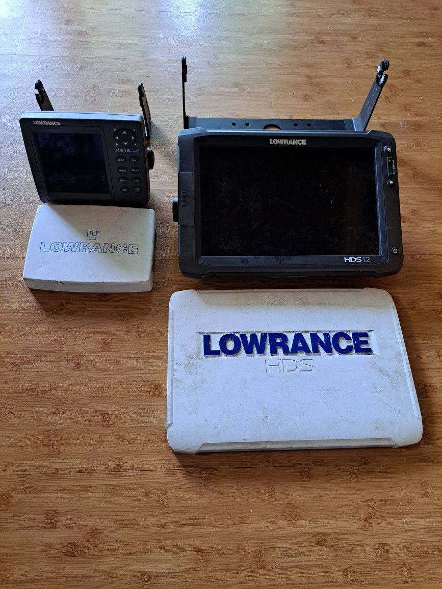 Lowrance Fish Finders 