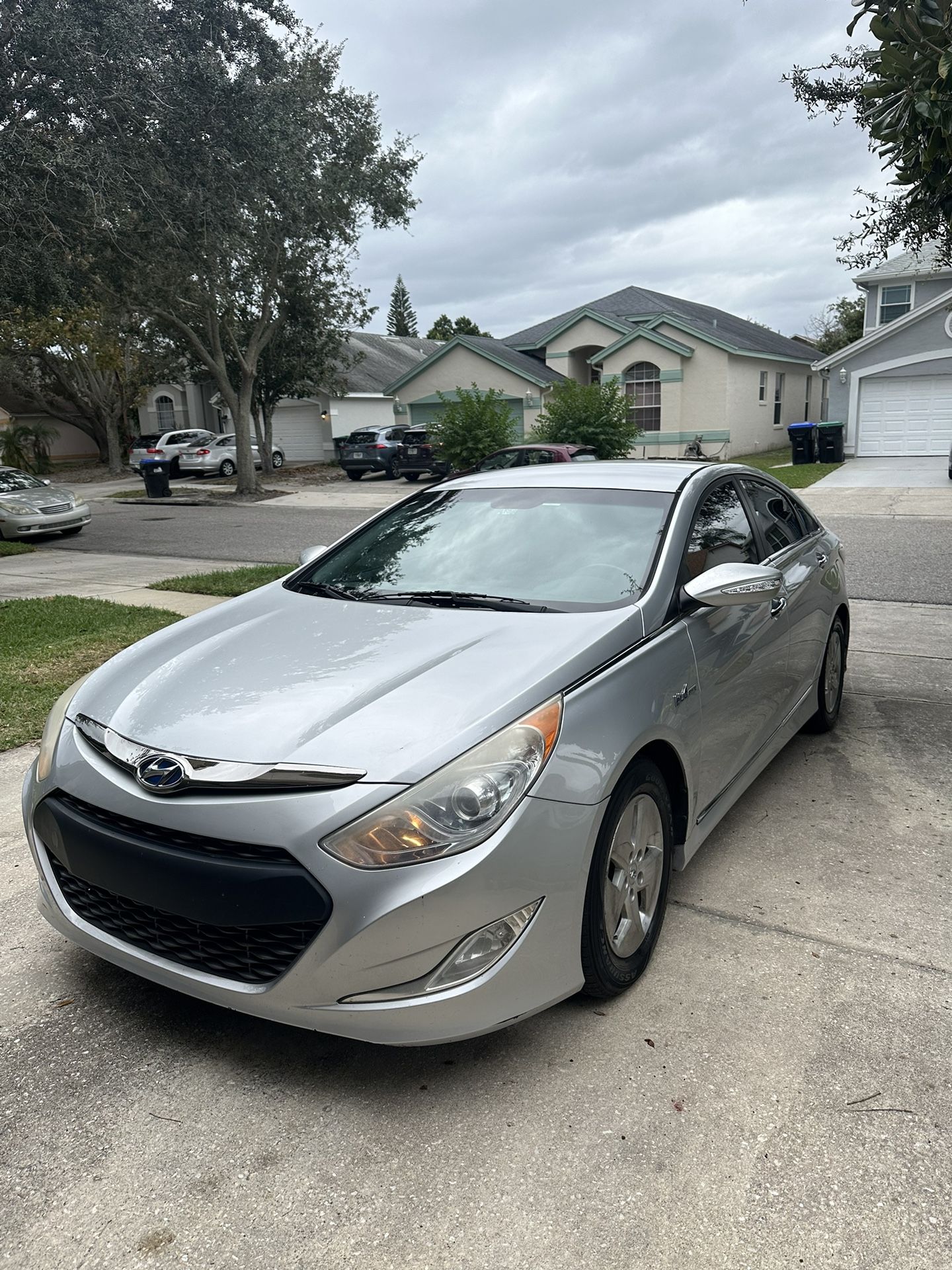 2012 Hyundai Sonata Hybrid for Sale in Orlando, FL - OfferUp