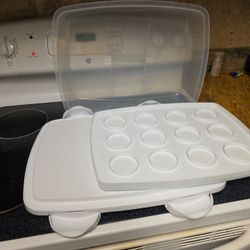 Wilton Ultimate 3 in 1 Caddy Cupcake Cake Holder Carrier Tote 18x14x5.5 USA 2005