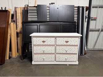 Dresser $180