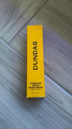 Dundas Hydratan Tinted Moisturizer 48mL