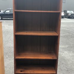 30wx14”dx77”h Good condition bookshelf