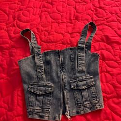 Jean Top , Size M , Zipper On The Back
