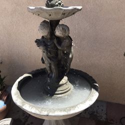 New Water Fountain Made Out Of  Cement Pump Included 