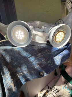 Sensor light with LED lamps