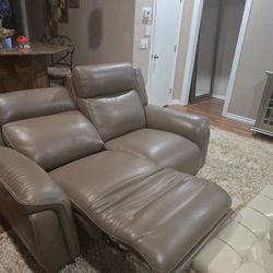 Recliner sofa love seat 