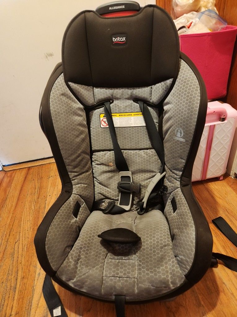 Britax Car Seat $20 OBO