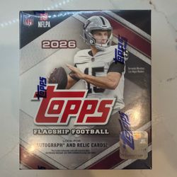 2026 TOPPS FLAGSHIP FOOTBALL MEGA BOX (180 Cards) NFL Brand New Sealed QTY