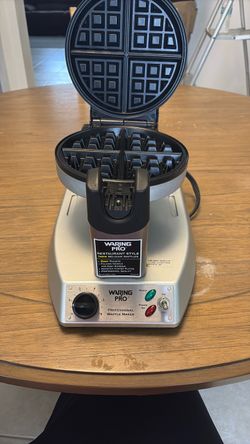 Waring Pro Professional Belgian Waffle Maker