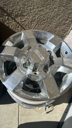 GMC sierra HD 8 lug wheels