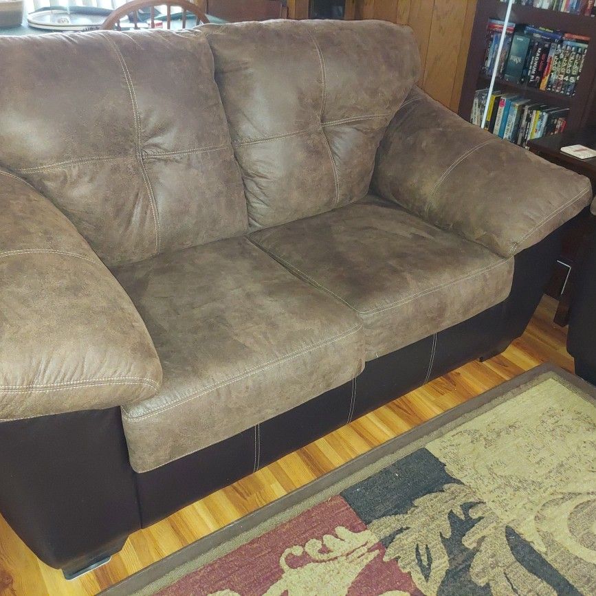Loveseat Leather Faux