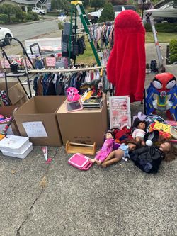 GARAGE SALE! Kids clothes, shoes, toys, adult clothes, misc.