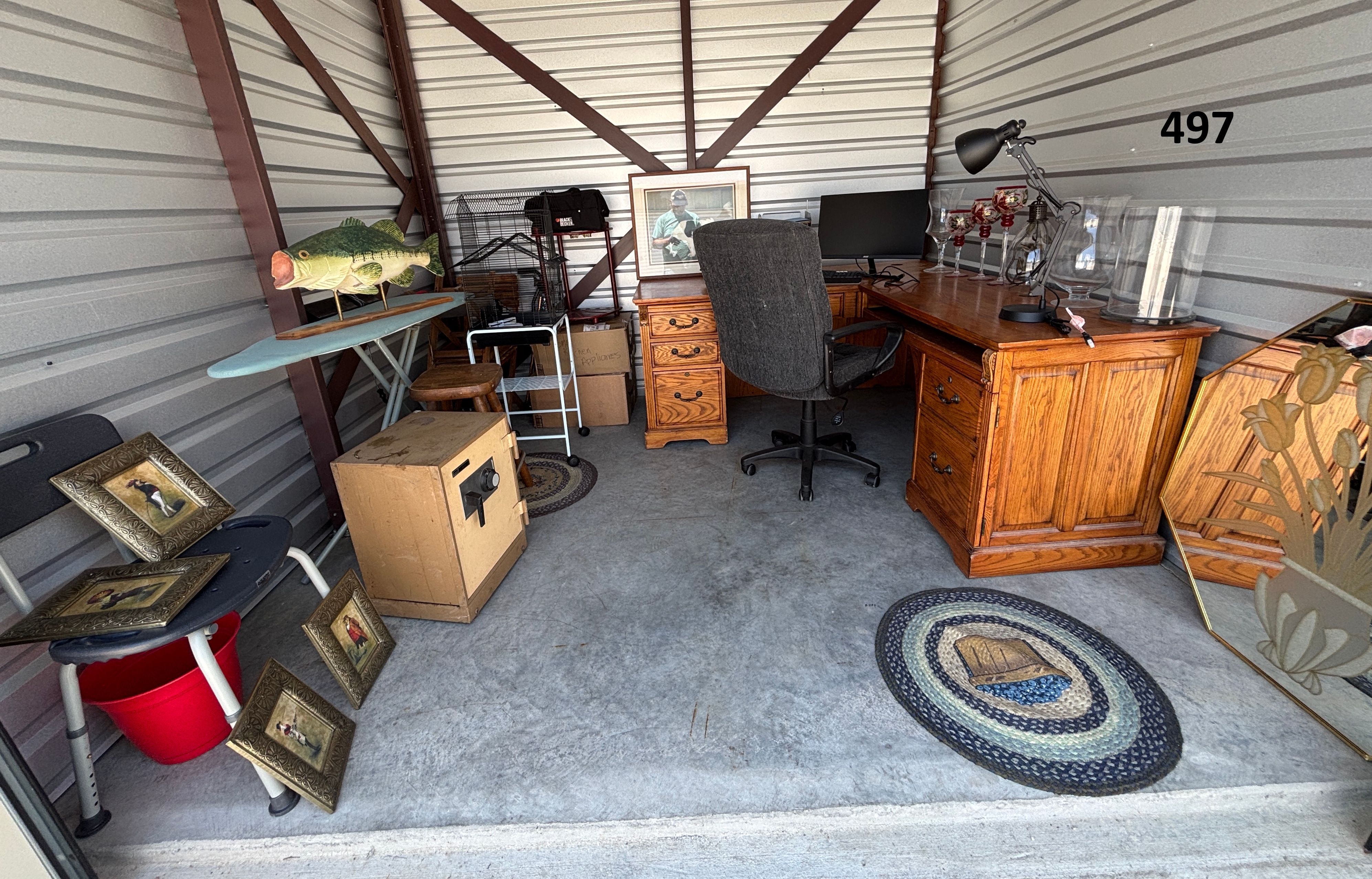 Auction Unit 497 7/25 - Furniture, Wall Art, Mirror, Office Desk