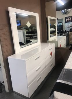 DRESSER/TOCADOR